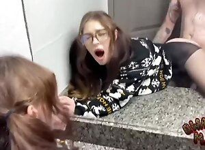 Gera Geyn - Ballyhooed The Bight And Pussy Of A Beautiful Frau And Came On Her Aesthetically appealing Air